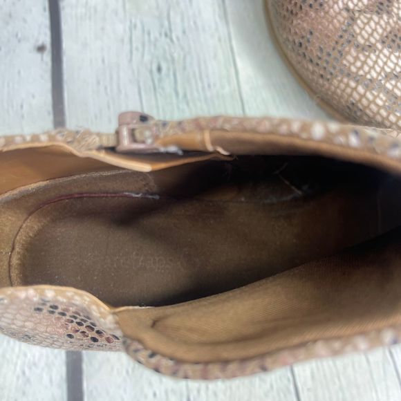 Baretraps Booties Women's Size 7.5 Brown Animal Print Snake Ankle Boots Shoes - Picture 13 of 14